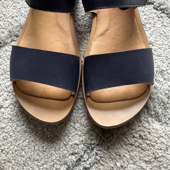 El Naturalista Tulip NF30 Ankle Strap Sandals, Dolce navy blue EU 40 / US 9 - Picture 5 of 10